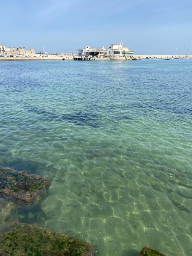 "Ultima" Love Boat Bari Bagian luar foto